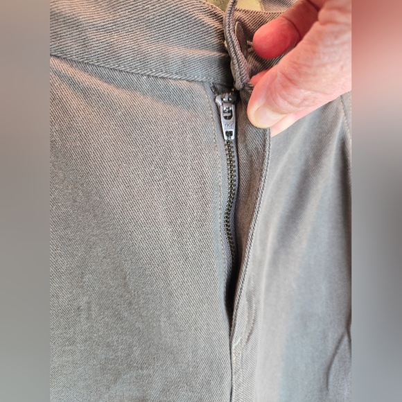 J. Jill Womens Pants Sz 12 Khaki Color High Rise Wide Thru Leg Taper Bottom - Picture 7 of 14